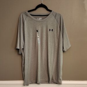 Under Armour Men's Gray T-Shirt